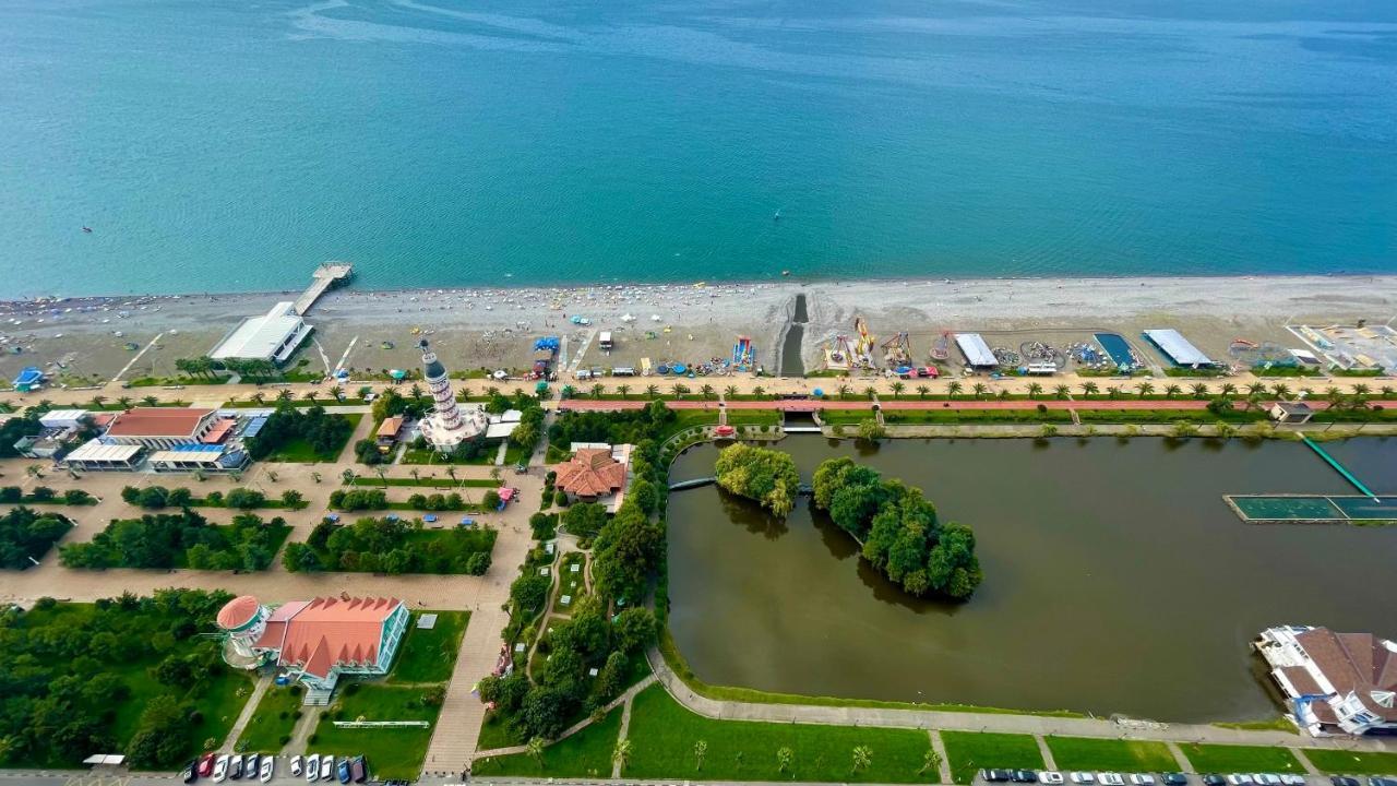 Apartments Black Sea Resort Batumi Exterior foto