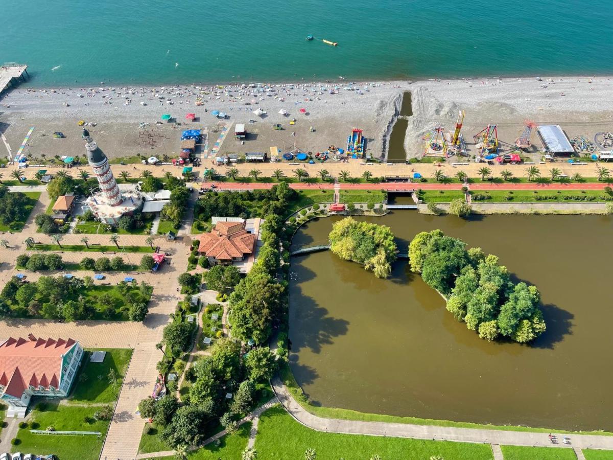 Apartments Black Sea Resort Batumi Exterior foto