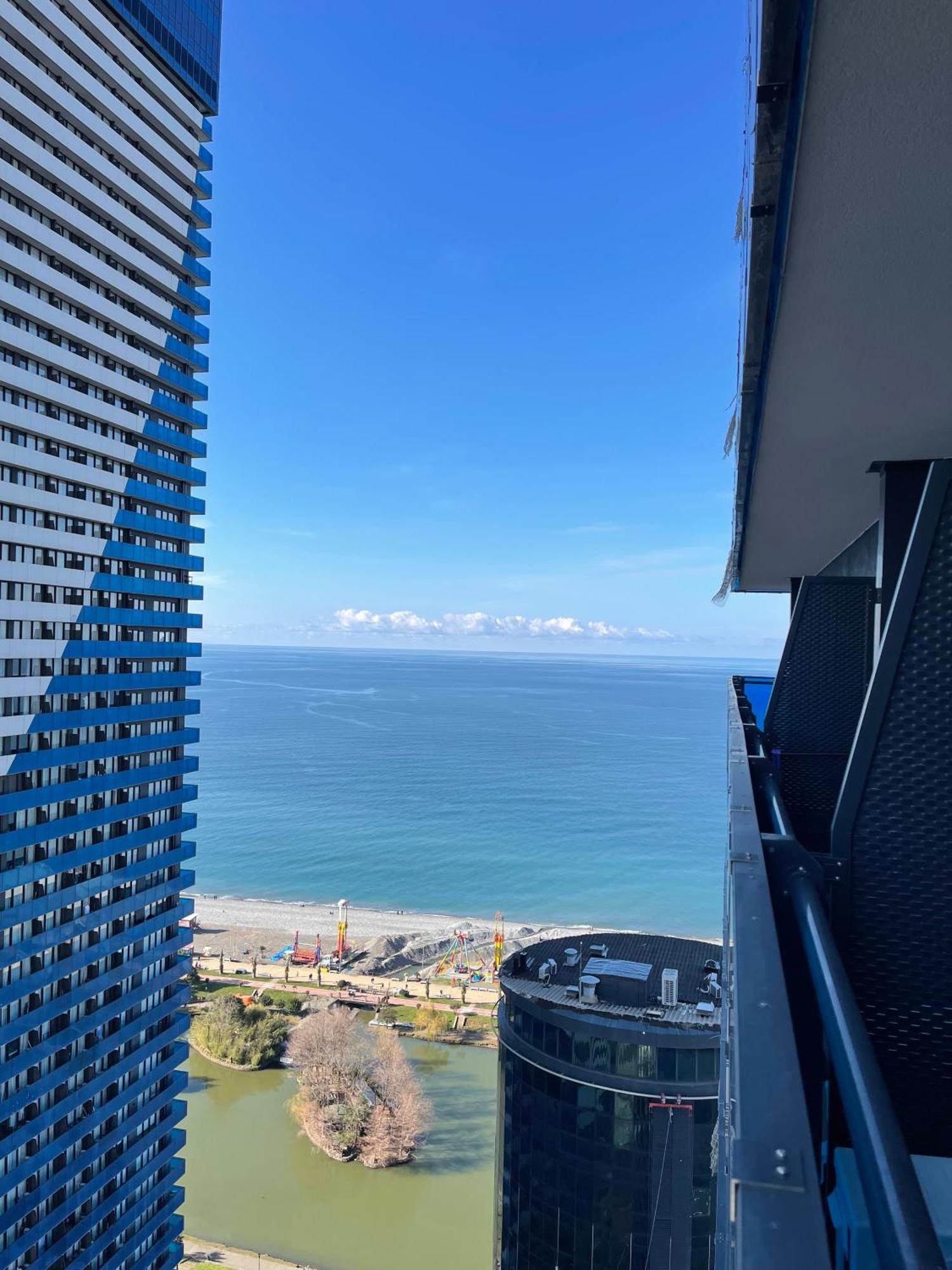 Apartments Black Sea Resort Batumi Exterior foto